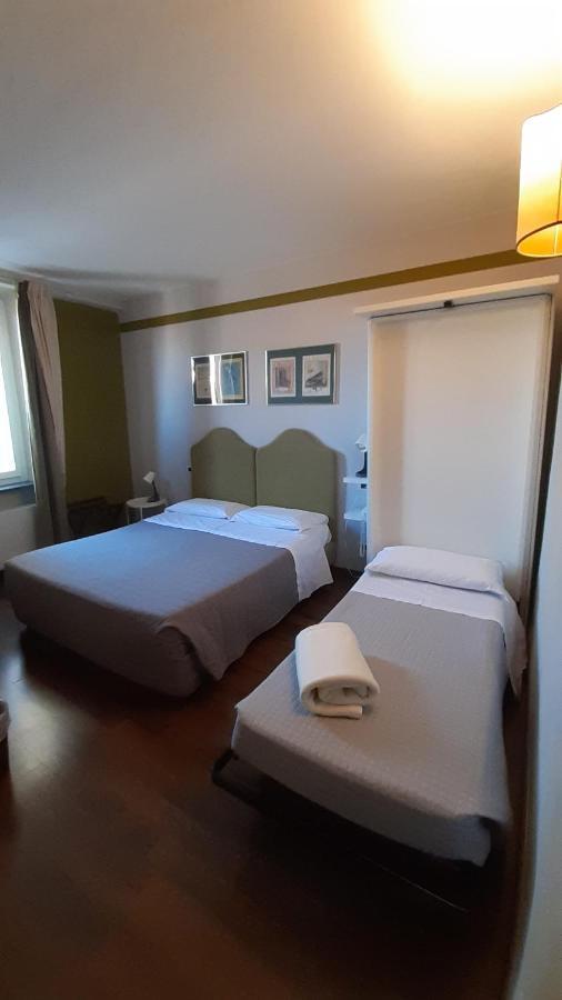 Albergo Moderno Лукка Экстерьер фото