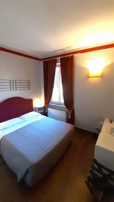 Albergo Moderno Лукка Экстерьер фото